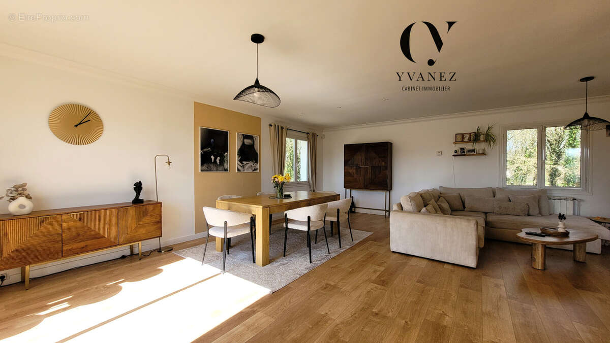 Maison à BOURGBARRE