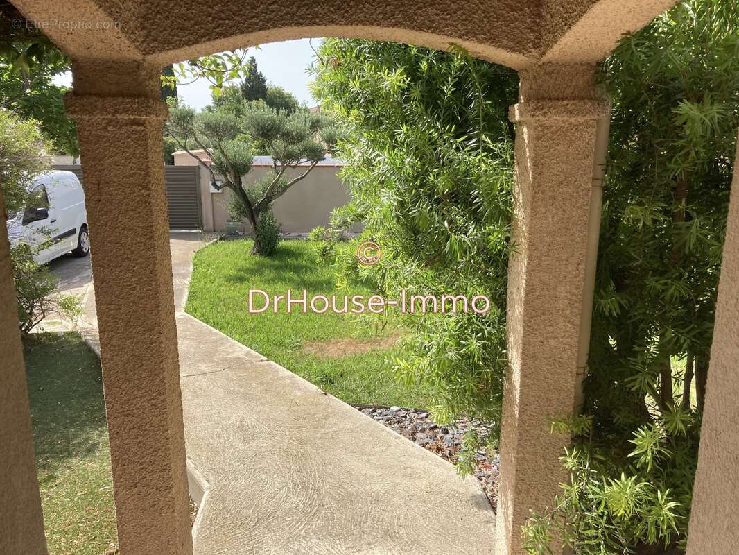 Maison à CORNEILLA-LA-RIVIERE