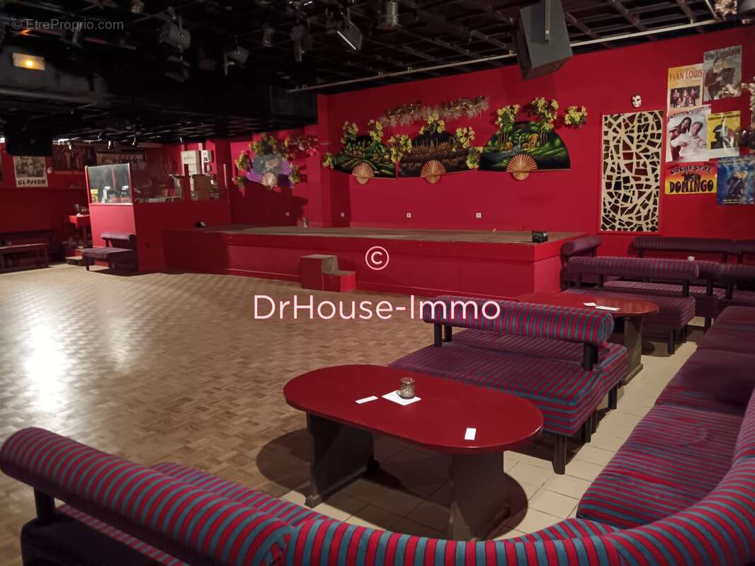 Maison à SAINTE-LIVRADE-SUR-LOT