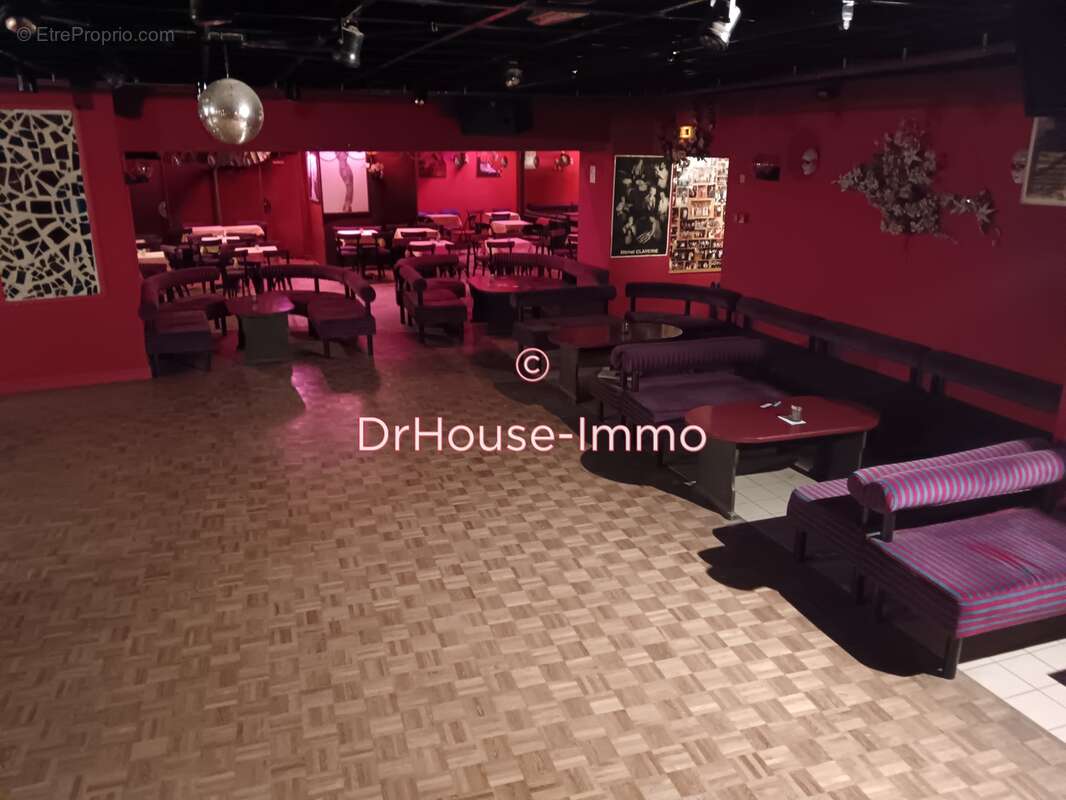 Appartement à SAINTE-LIVRADE-SUR-LOT