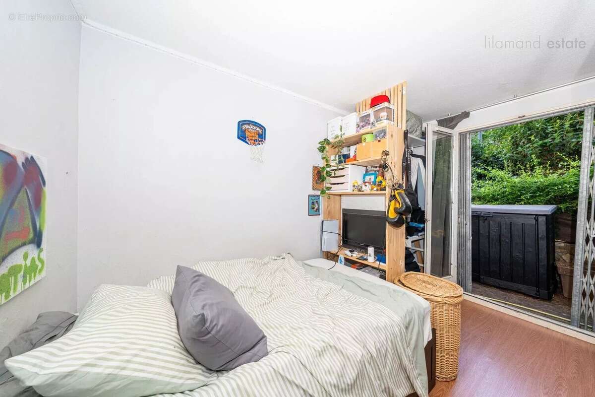 Appartement à MOUGINS