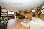 Appartement à MOUGINS