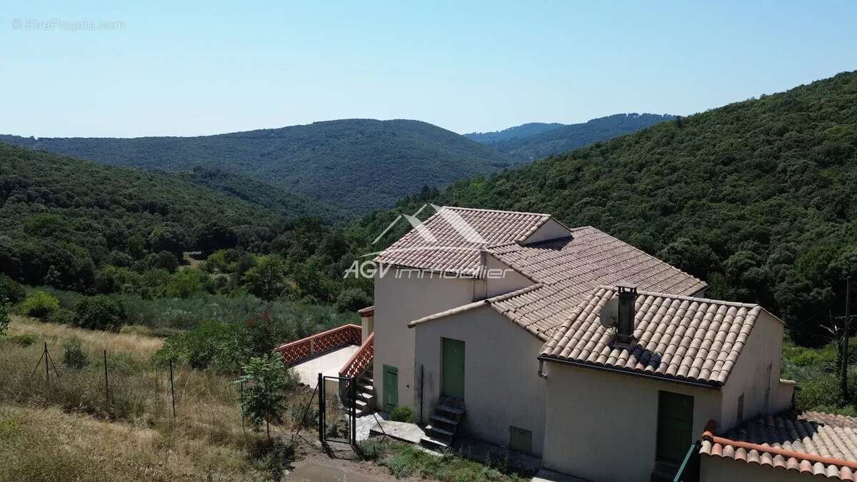 Maison à LES SALLES-DU-GARDON