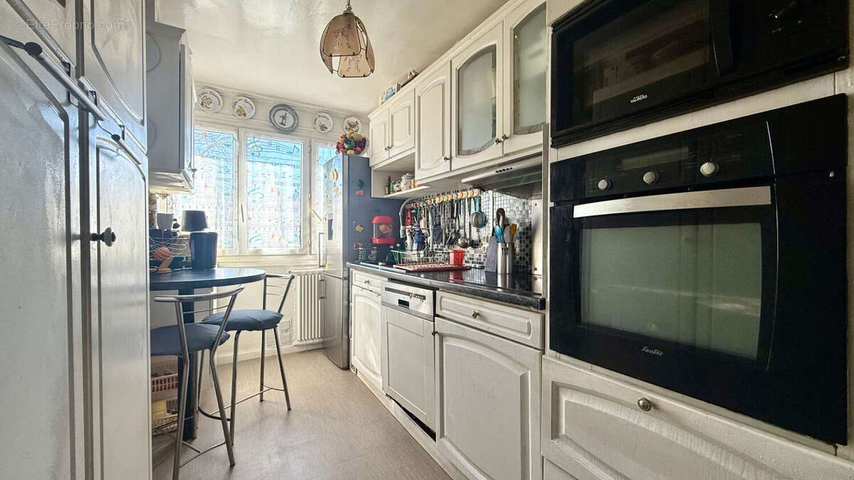 Appartement à CORBEIL-ESSONNES