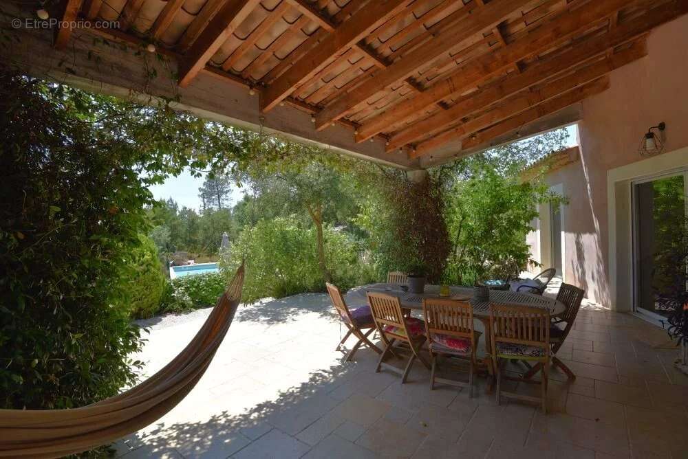 Maison à SAINT-PAUL-EN-FORET