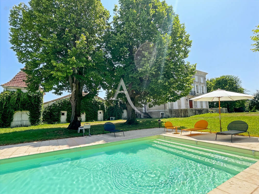 Maison à SAINTE-LIVRADE-SUR-LOT