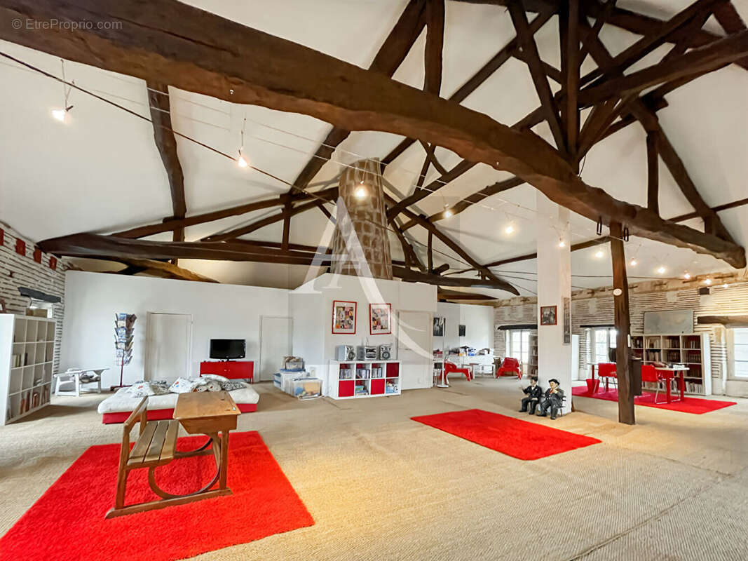 Maison à SAINTE-LIVRADE-SUR-LOT