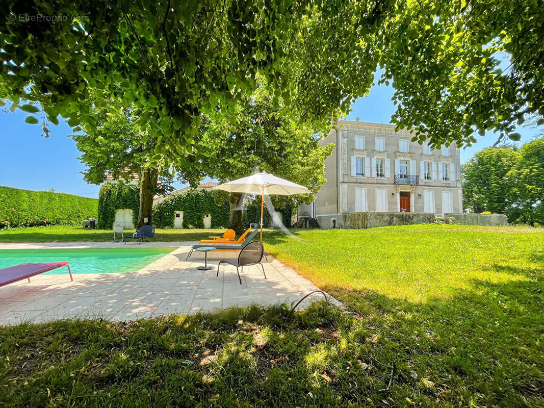 Maison à SAINTE-LIVRADE-SUR-LOT