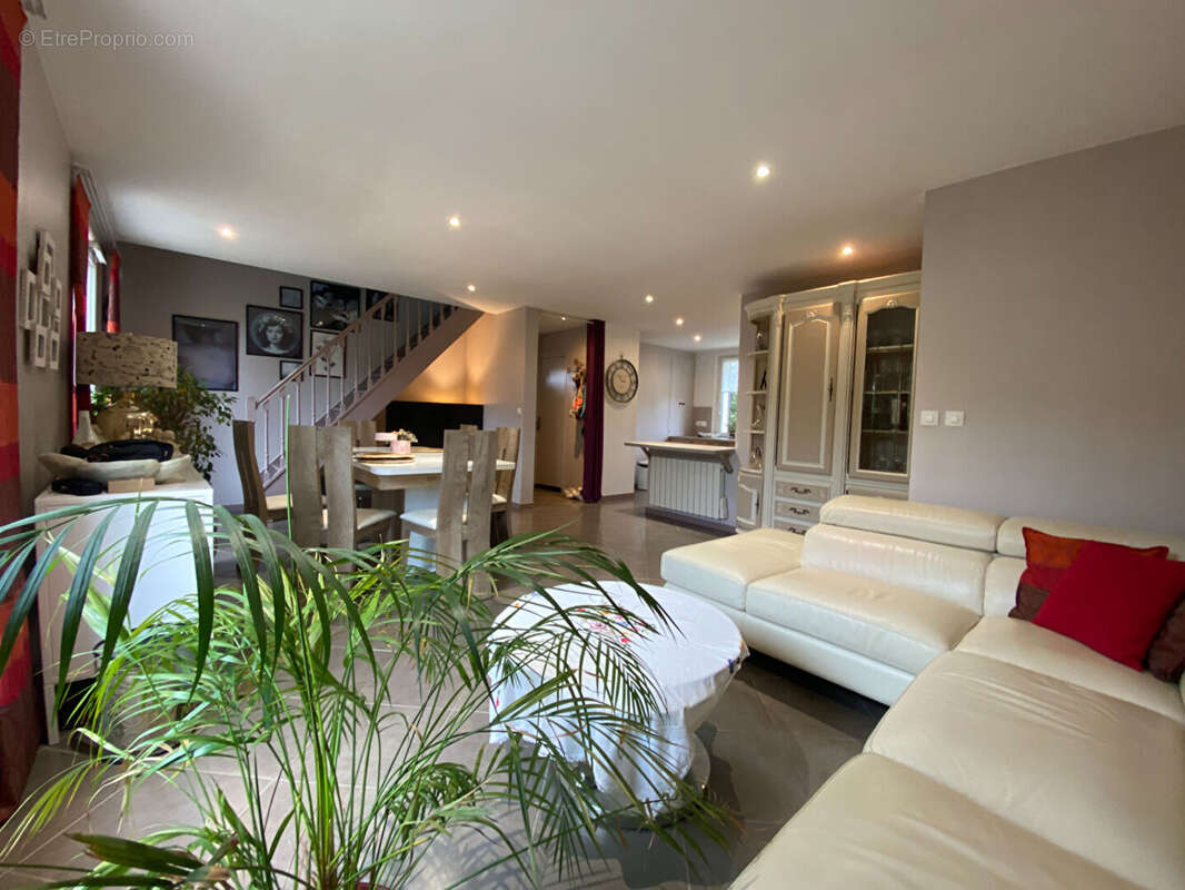 Maison à MONTFORT-L'AMAURY