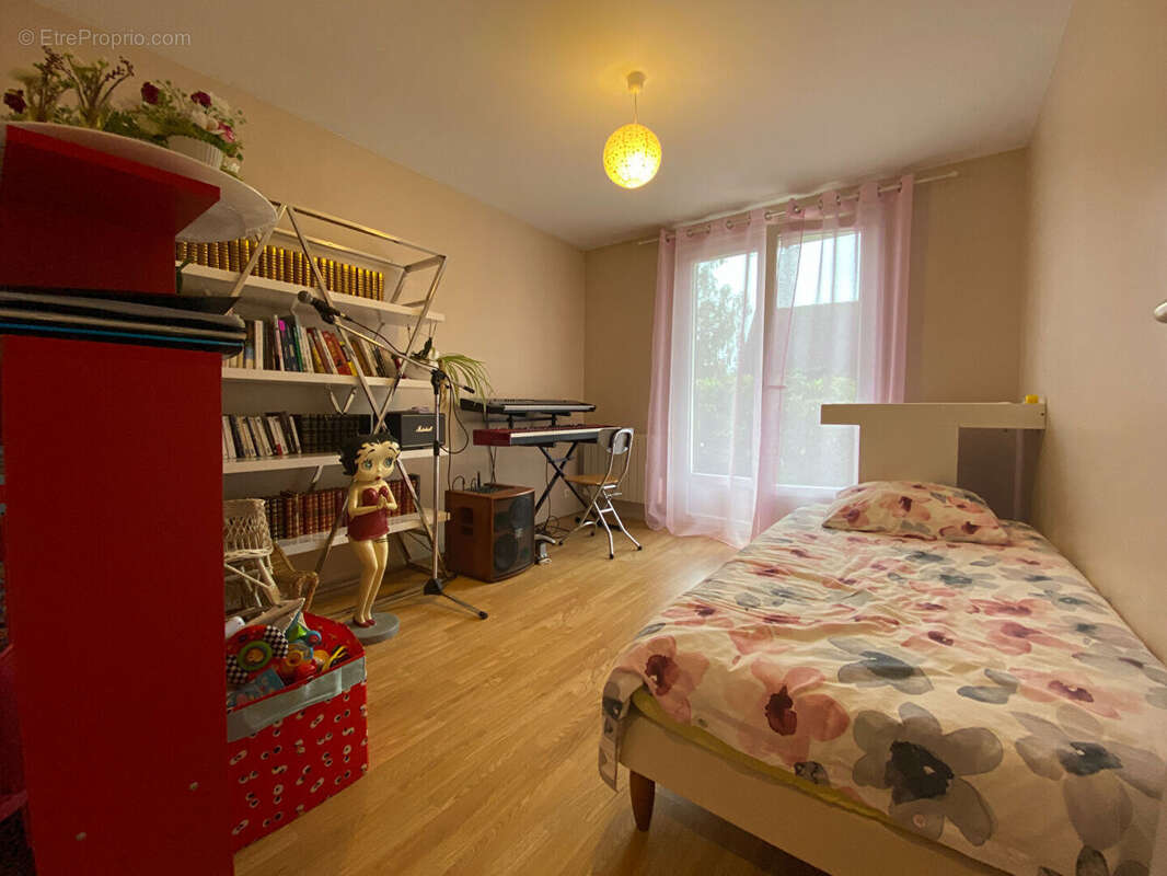 Maison à MONTFORT-L'AMAURY