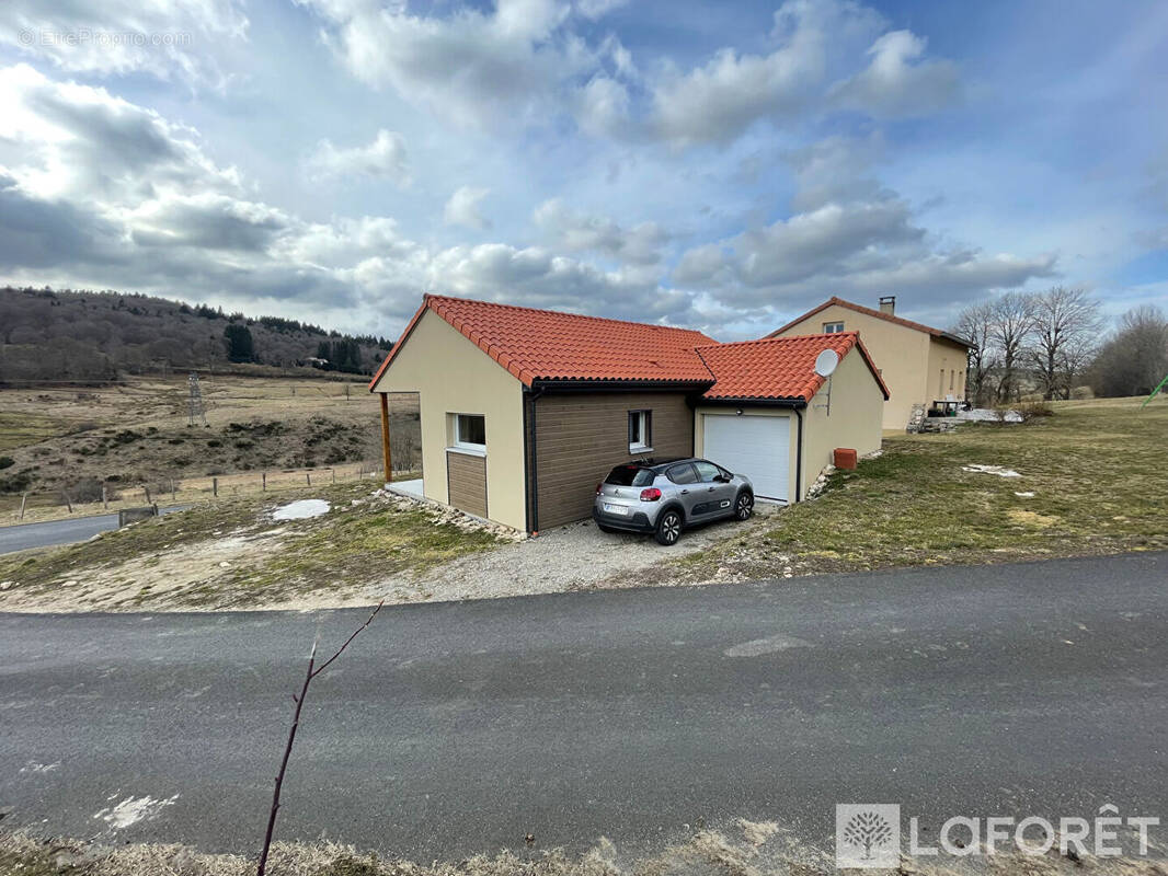 Maison à CHANALEILLES