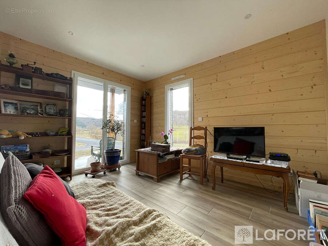 Maison à CHANALEILLES