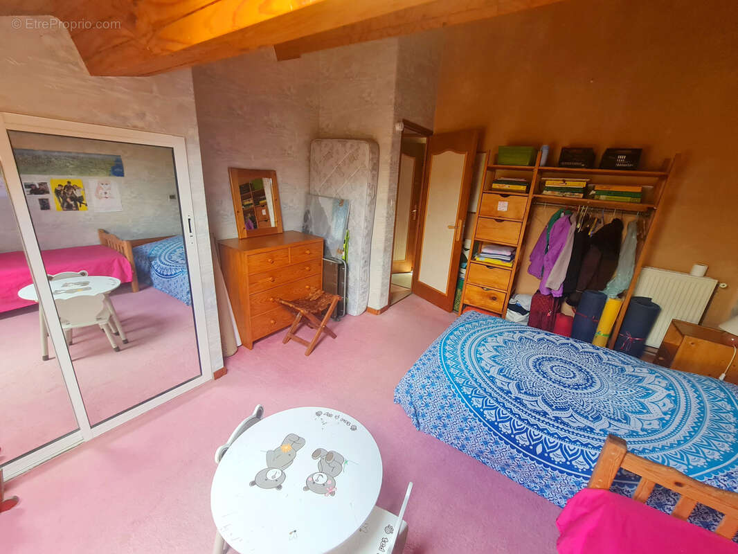 Maison à SAINT-SULPICE-SUR-LEZE