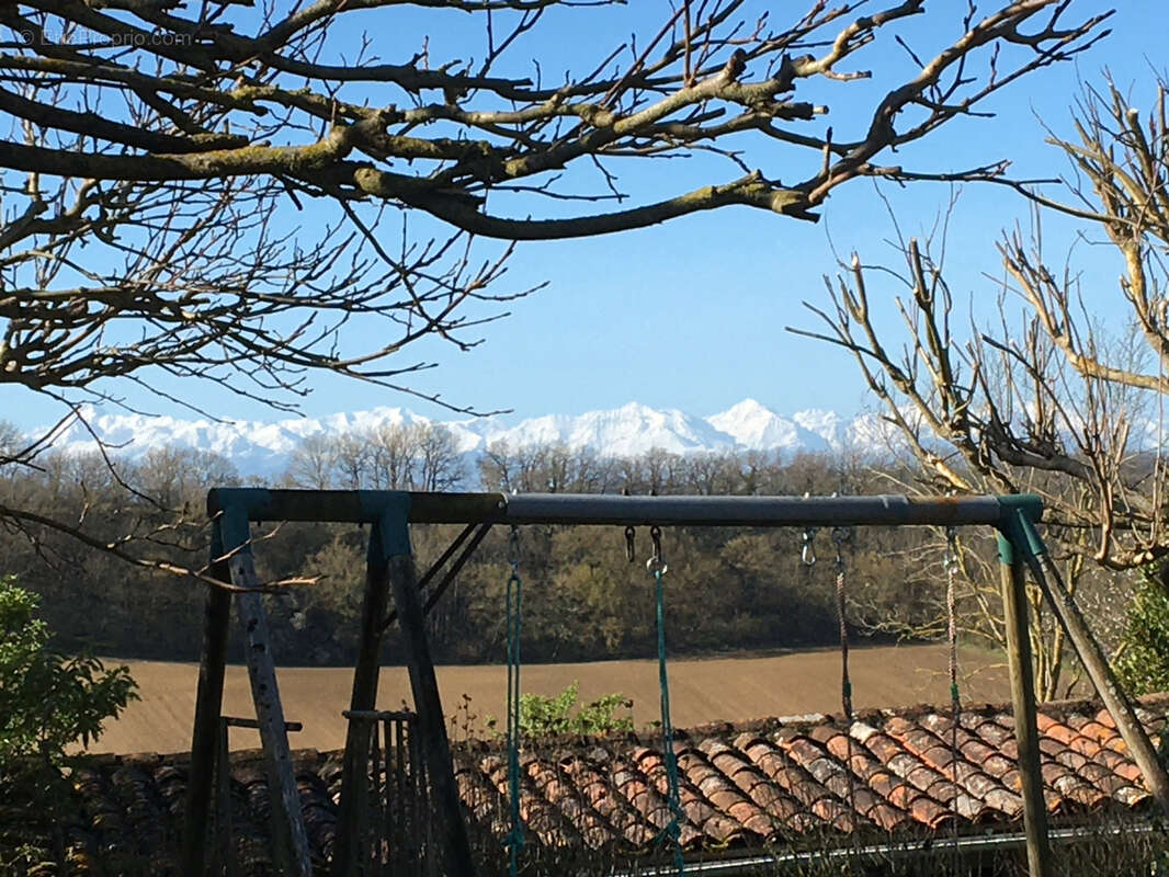 Maison à SAINT-SULPICE-SUR-LEZE