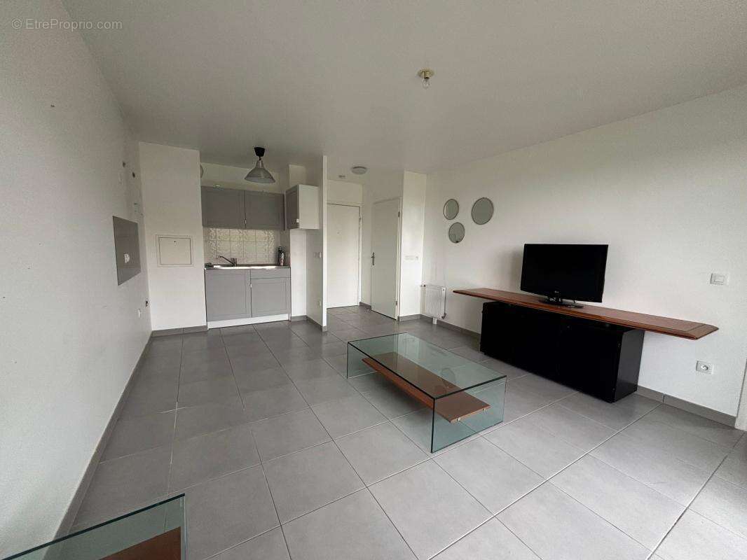 Appartement à BUSSY-SAINT-GEORGES