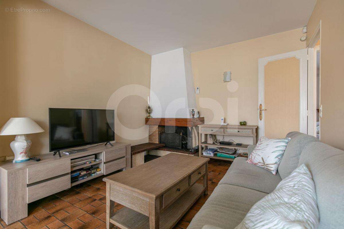 Maison à BONNEUIL-SUR-MARNE