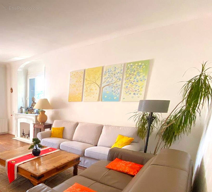 Appartement à MENTON