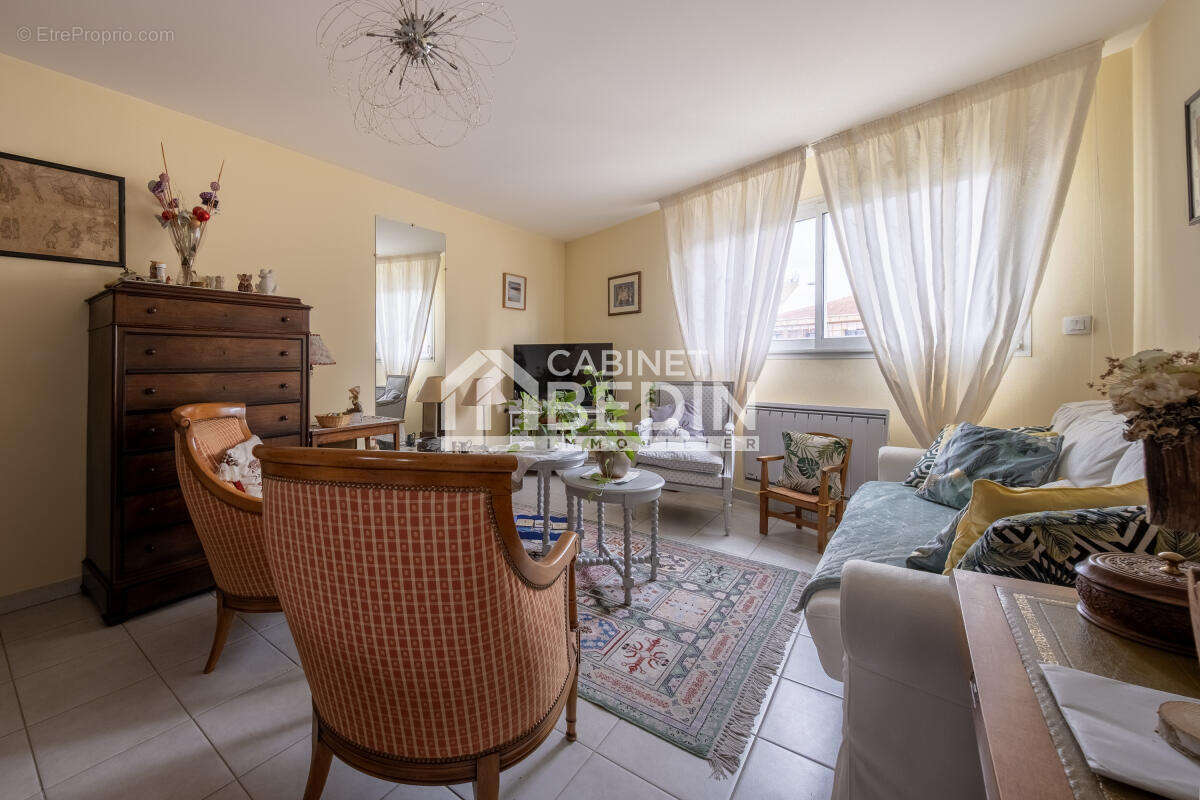 Appartement à SAINT-ORENS-DE-GAMEVILLE