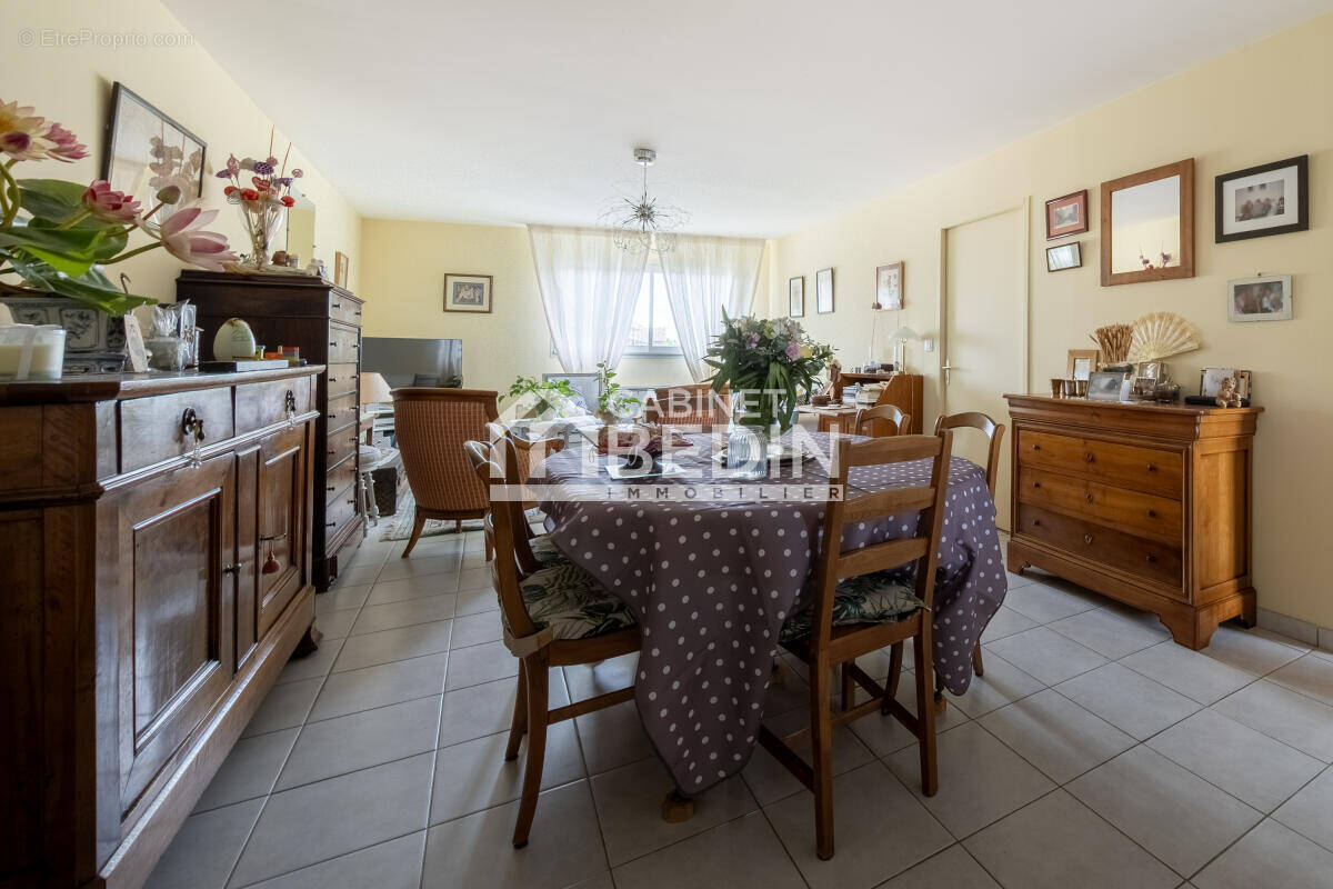 Appartement à SAINT-ORENS-DE-GAMEVILLE