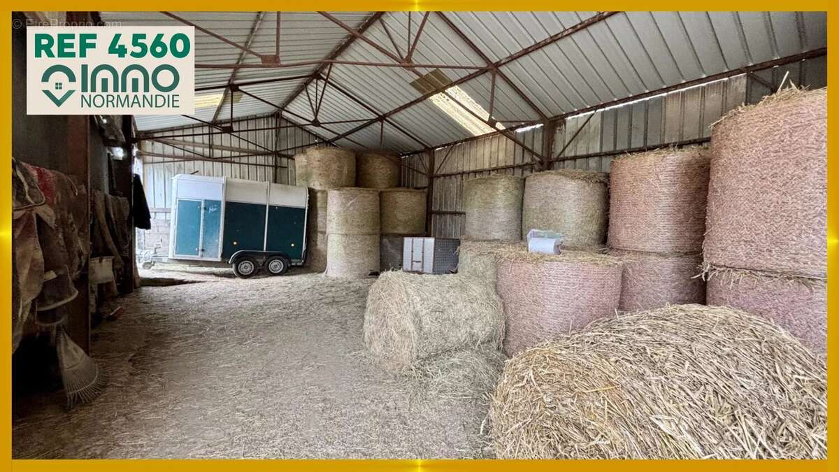 Maison à NEUVILLE-SUR-AUTHOU