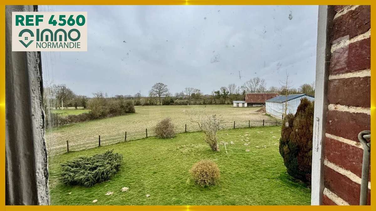 Maison à NEUVILLE-SUR-AUTHOU