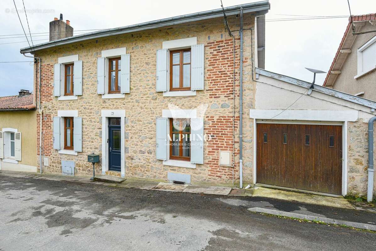 Maison à SAINT-JUNIEN