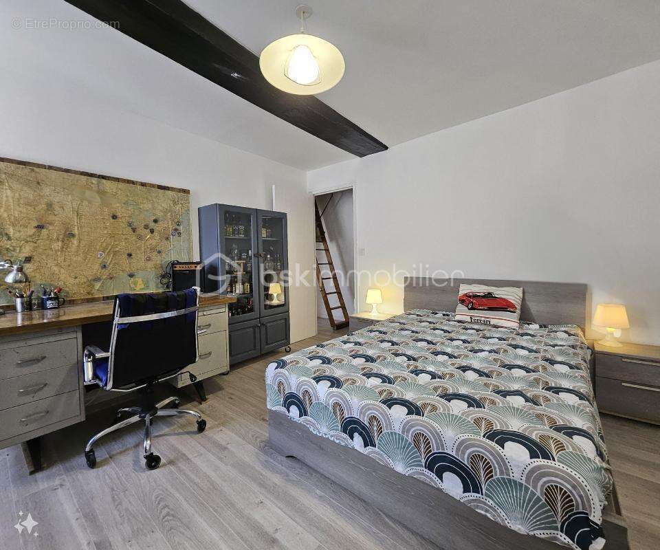 Maison à LA CROIX-DU-PERCHE