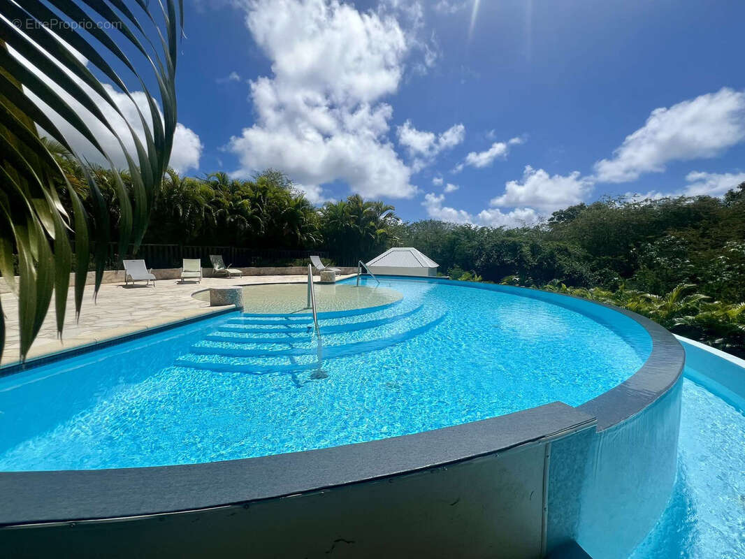 Appartement à SAINT-FRANCOIS