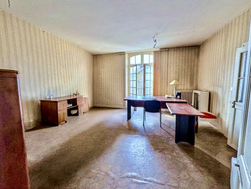 Maison à SAINT-CYPRIEN