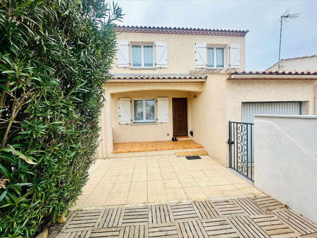 Maison à AIGUES-MORTES