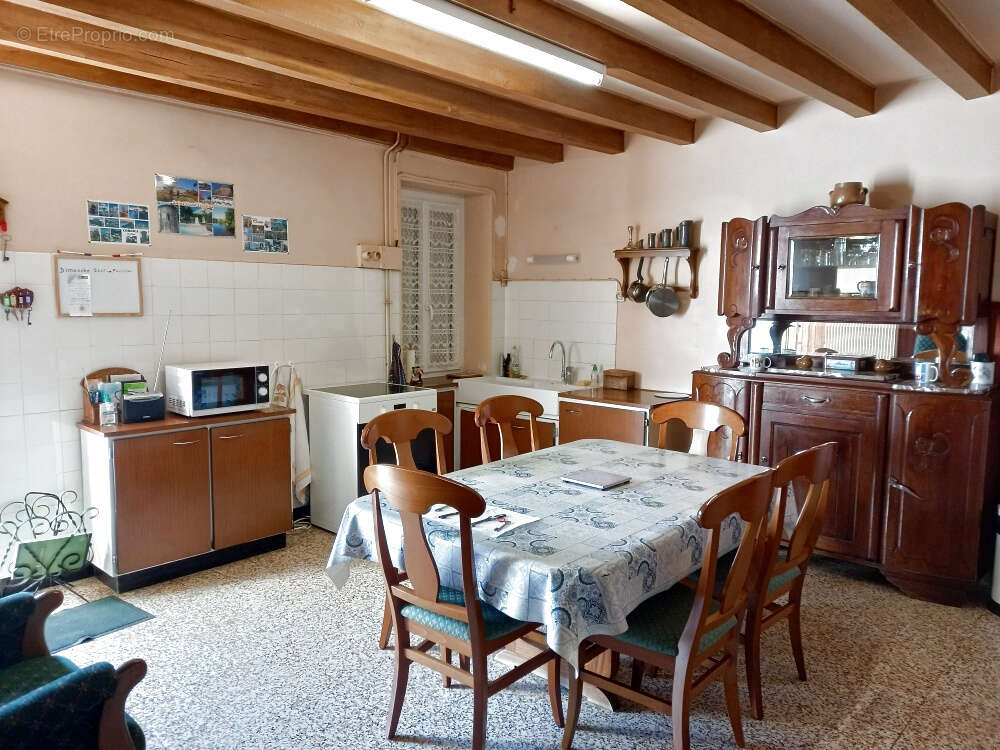 Maison à ARNAY-LE-DUC