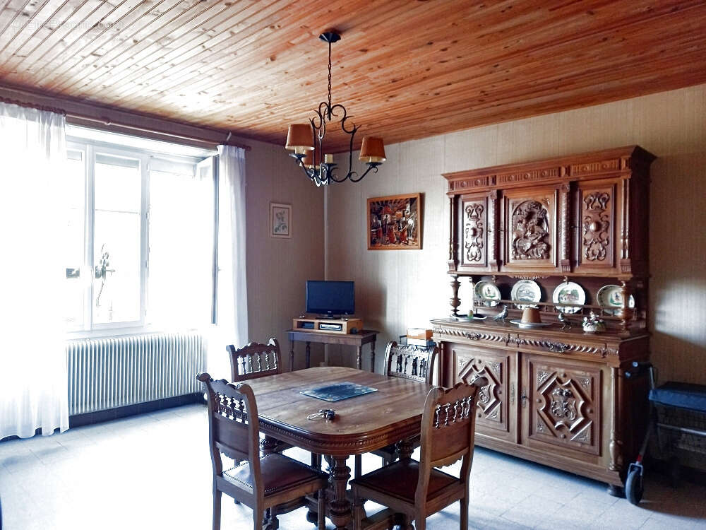 Maison à ARNAY-LE-DUC