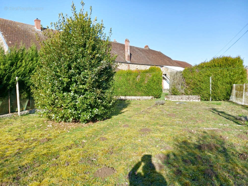 Maison à ARNAY-LE-DUC