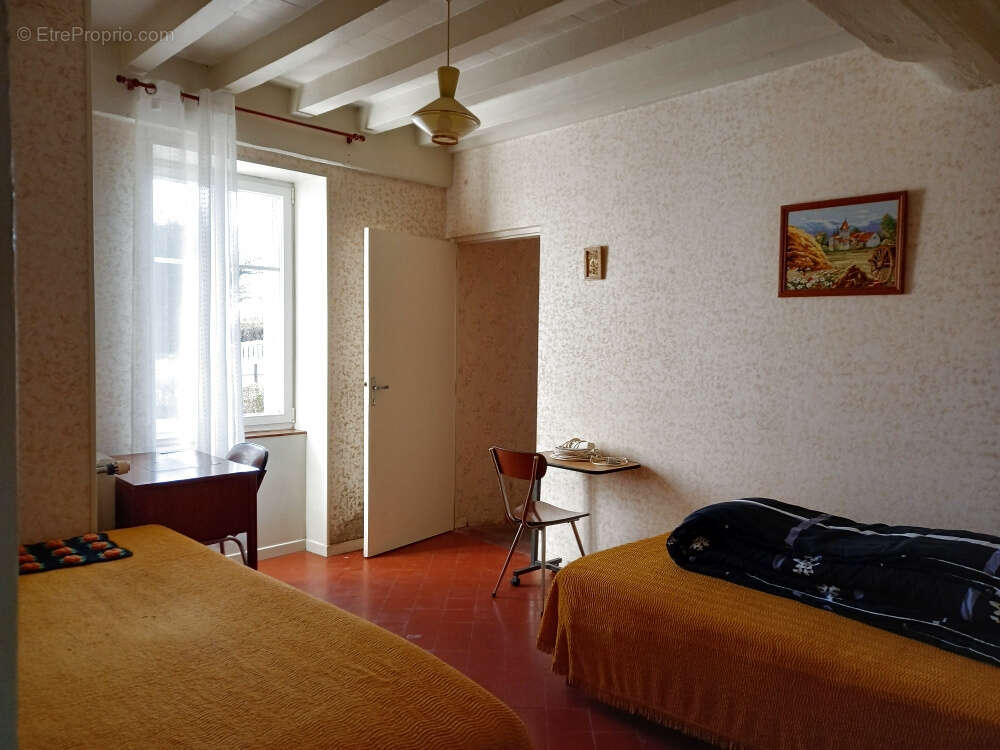 Maison à ARNAY-LE-DUC