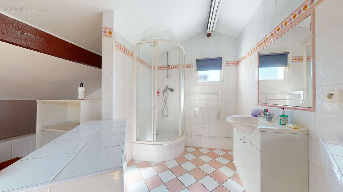 Maison à VITRY-SUR-SEINE