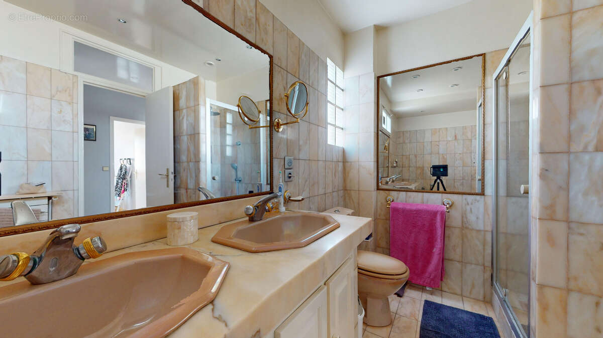 Maison à VITRY-SUR-SEINE