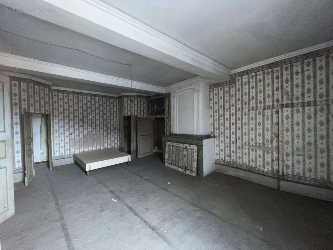 Appartement à LE MAS-D&#039;AZIL