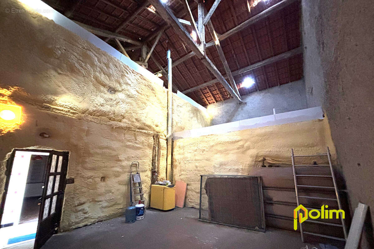 Maison à MONTAUVILLE