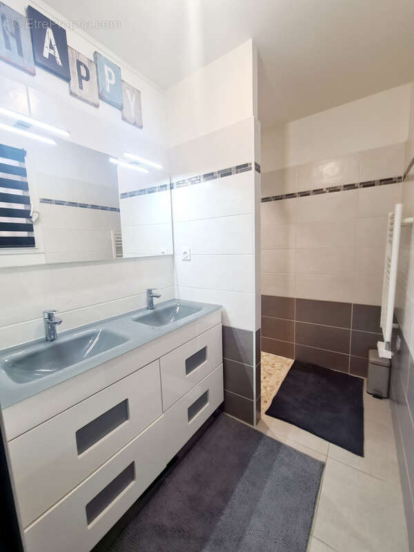 Maison à PUYNORMAND