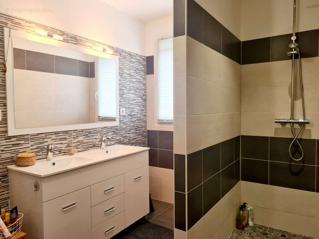 Maison à PUYNORMAND