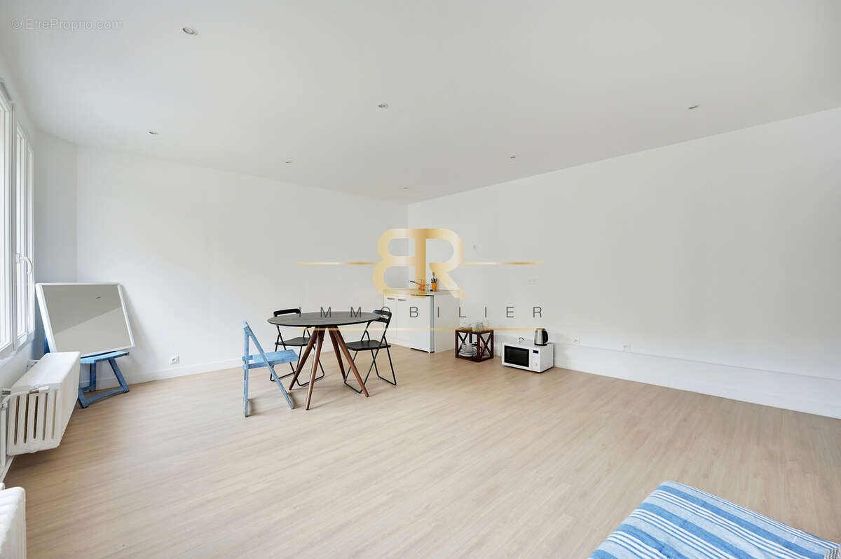 Commerce à PARIS-13E