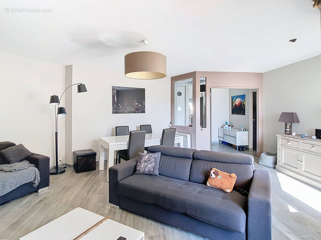 Appartement à POISSY