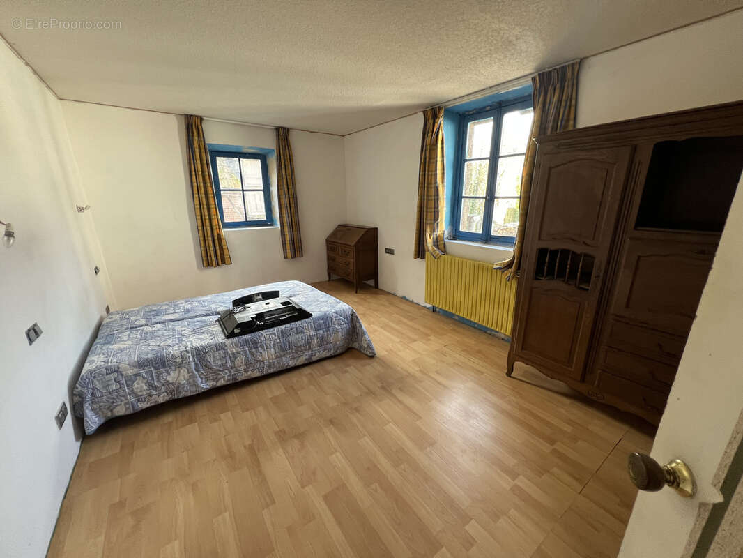 Maison à BRIONNE