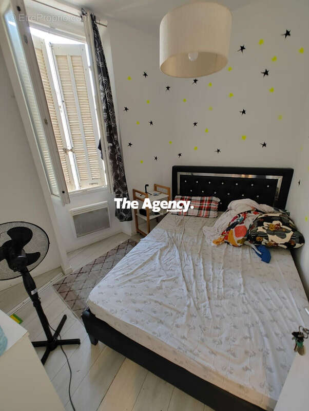 Appartement à MARSEILLE-3E