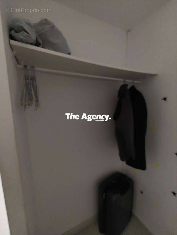 Appartement à MARSEILLE-3E