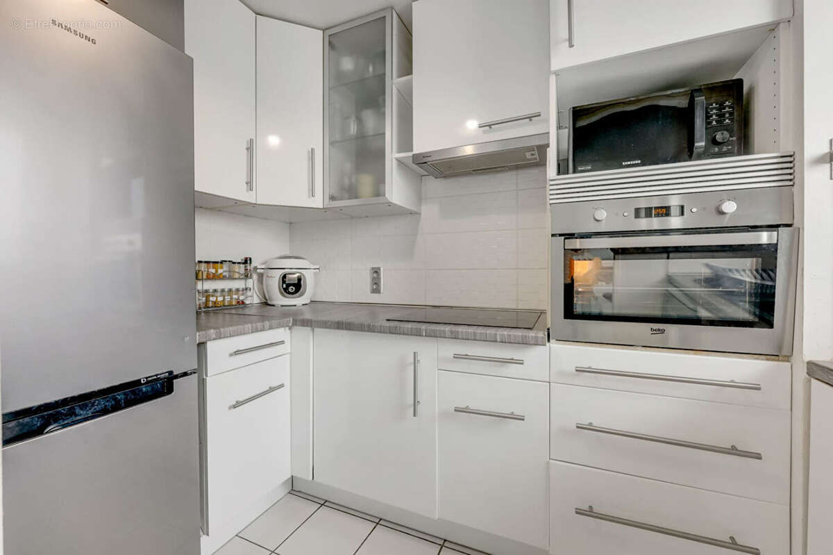 Appartement à SAINT-DENIS