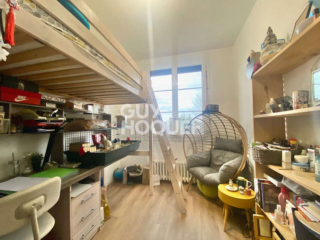 Maison à MONDEVILLE