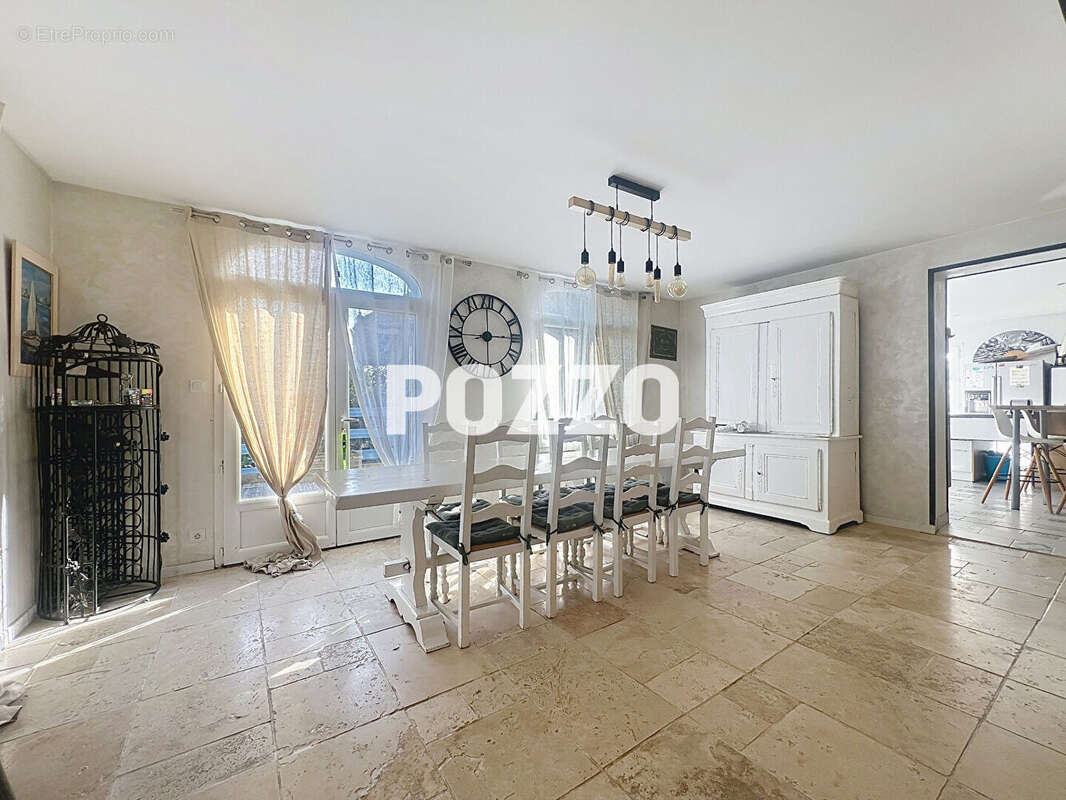 Maison à MERVILLE-FRANCEVILLE-PLAGE