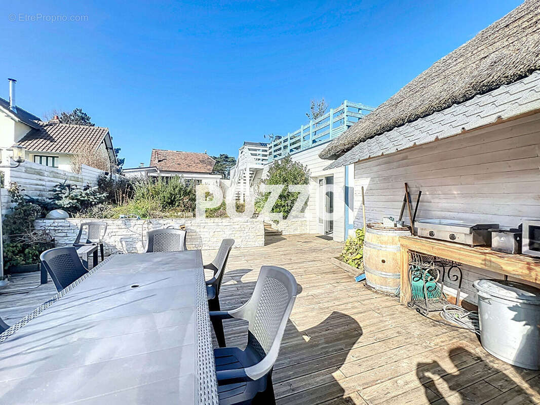 Maison à MERVILLE-FRANCEVILLE-PLAGE