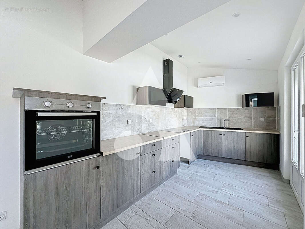 Maison à VIEUX-CONDE